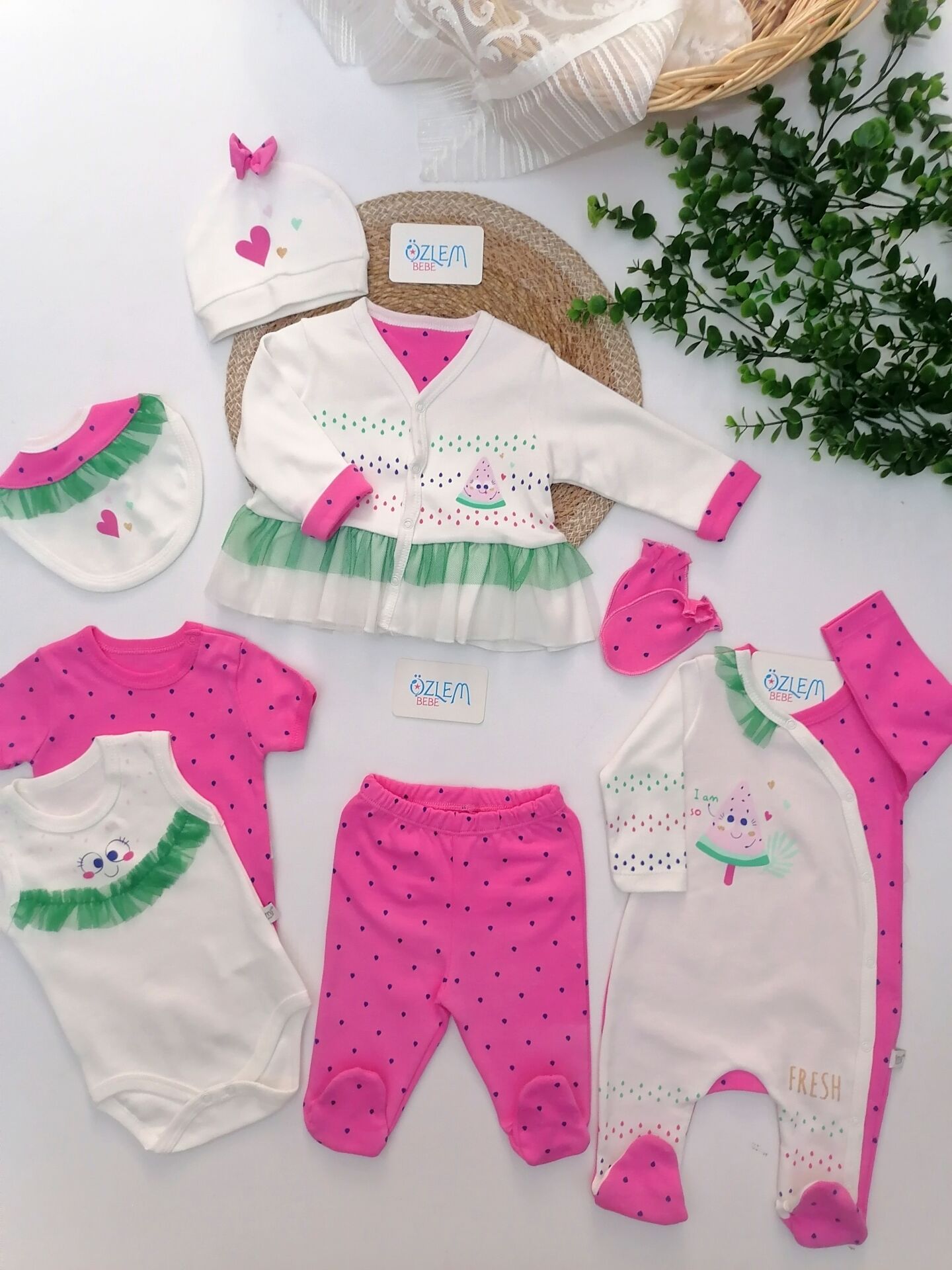 Sevimli Karpuz 8'li Hastane Çıkışı