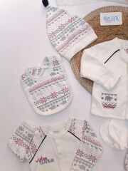 Winter Kar Tanesi 8'li Hastane Çıkışı