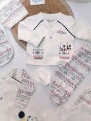 Winter Kar Tanesi 8'li Hastane Çıkışı