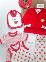 Çilek Kokulu 8'li Hastane Çıkışı