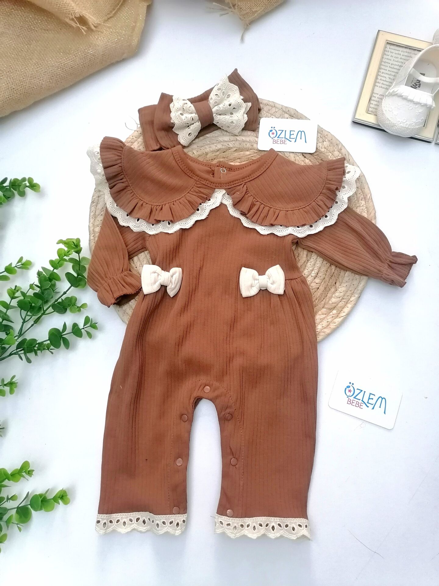 Kat Kat Güpür Yakalı Tulum